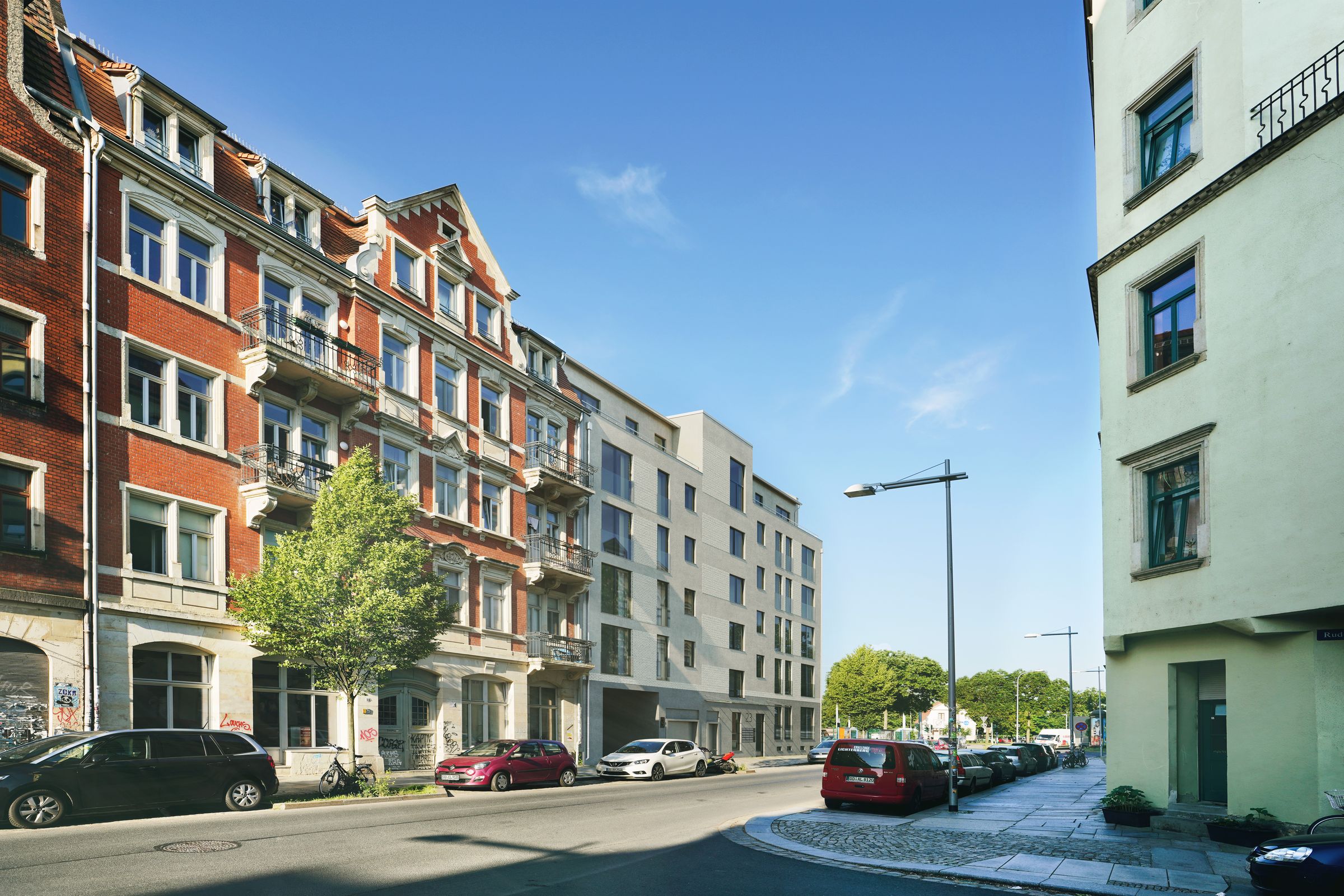 01Castello_Loessnitzstrasse_DD_Strassenansicht_02__190612_01
